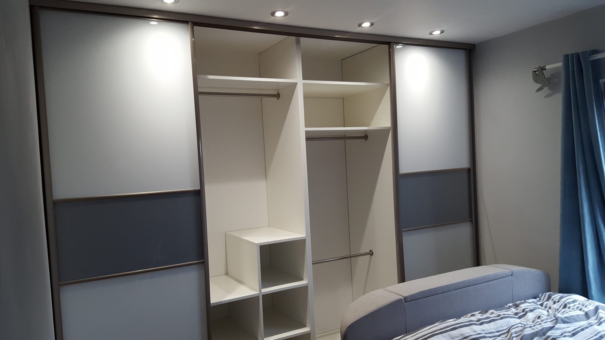 Fitted sliding wardrobe Halifax Fitted sliding wardrobe Halifax