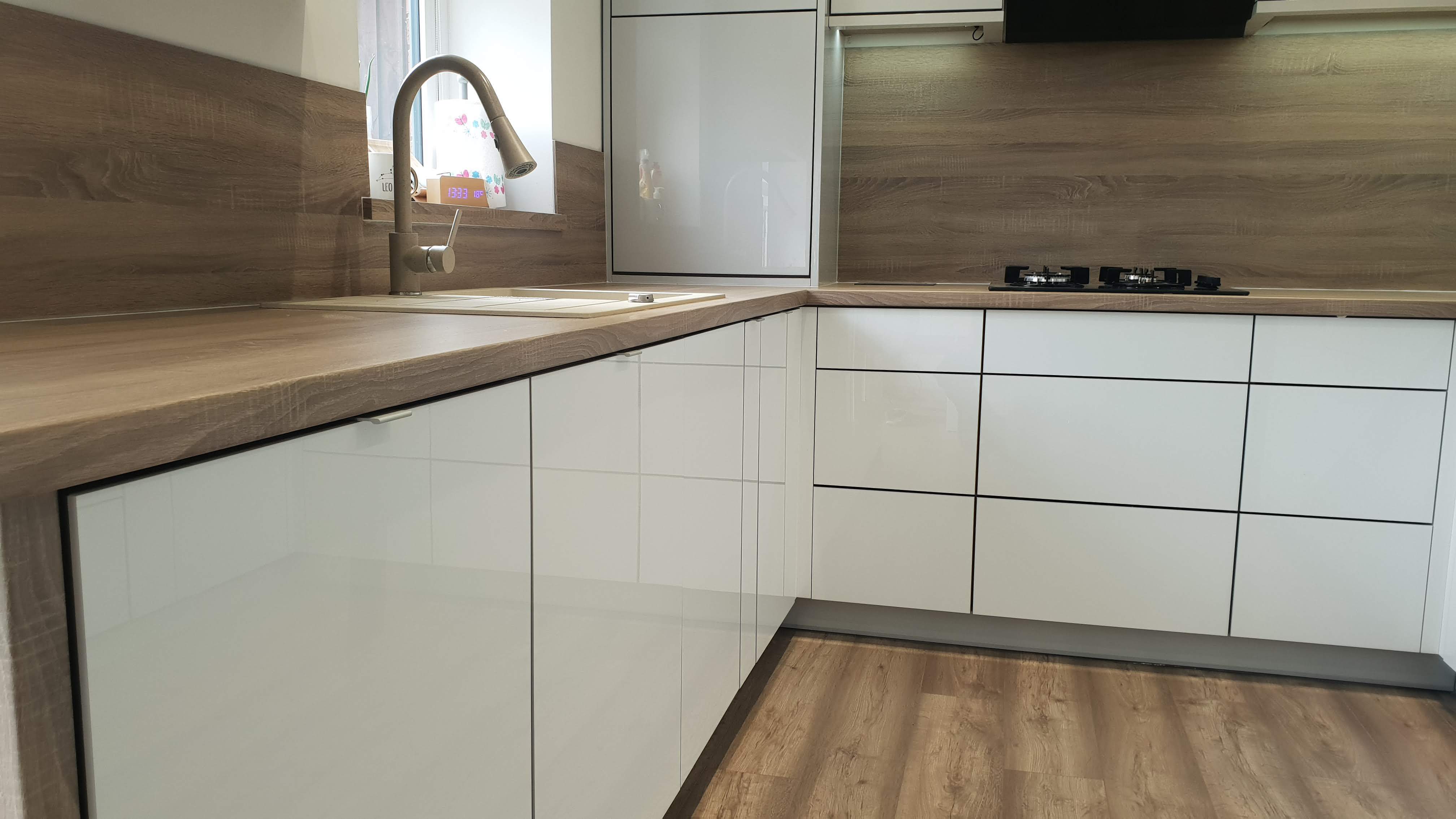 Grey modern style kitchen furniture