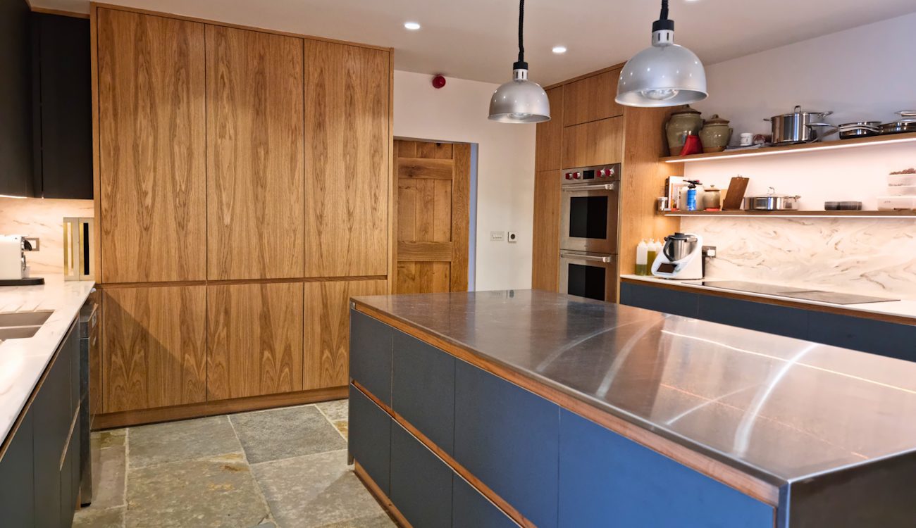 Oak veneered with fenix ntm kitchen Oak veneered with fenix ntm kitchen